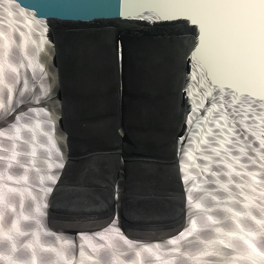 REAL UGG BAILEY BUTTON TALL UGGS